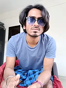 Snapshot of Samser0403 chatting on October 15, 6:10 am Samser0403 online show from October 15, 6:10 am