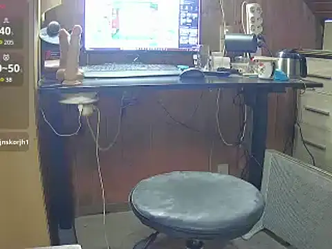 Snapshot of misteryman1956 chatting on December 29, 6:49 pm misteryman1956 online show from December 29, 6:49 pm