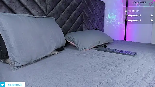 Luca ferrer  online show from February 13, 3:57 am