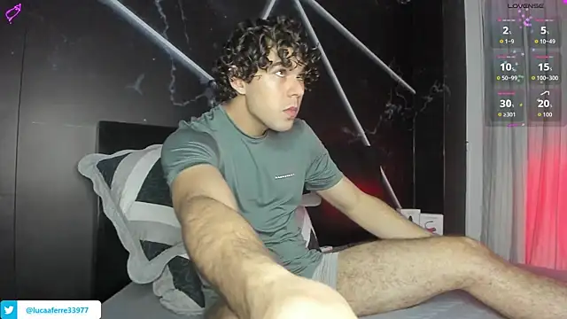 Snapshot of Luca_ferrer_ chatting on September 10, 1:59 am Luca ferrer online show from September 10, 1:59 am