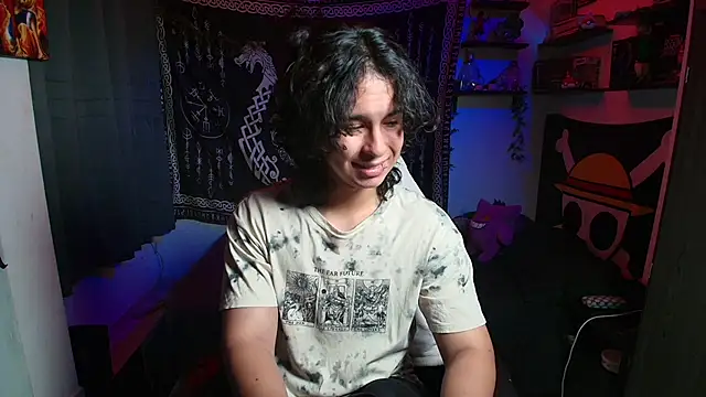 Snapshot of kairozz chatting on October 11, 1:15 pm kairozz online show from October 11, 1:15 pm