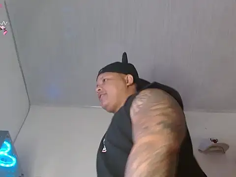 Snapshot of jordan_black_bicock_ chatting on February 2, 5:48 pm jordan black bicock online show from February 2, 5:48 pm