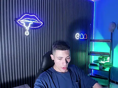 Jefer rick  online show from March 7, 5:22 pm