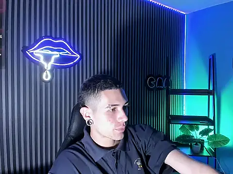 Jefer rick  online show from March 15, 1:51 pm