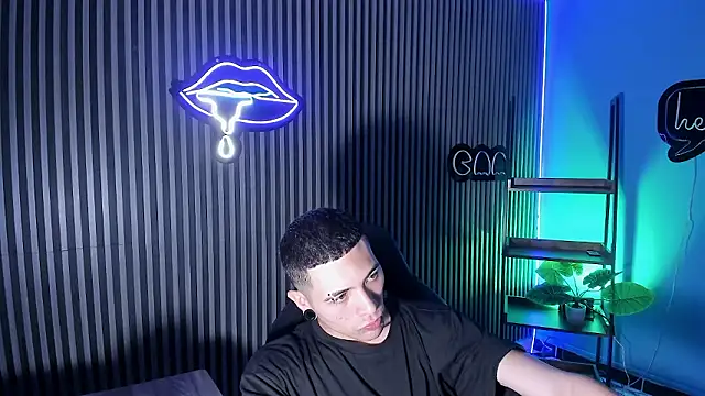 Jefer rick  online show from March 13, 12:57 pm