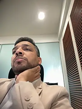 a4ashes online show from November 20, 9:30 am