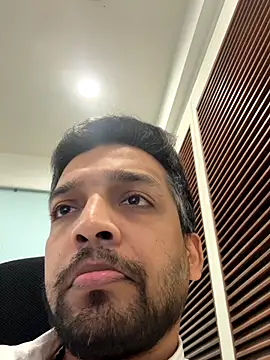 a4ashes online show from November 10, 9:36 am