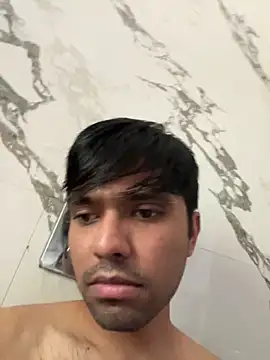 BoyzaraHatke online show from March 14, 7:04 am