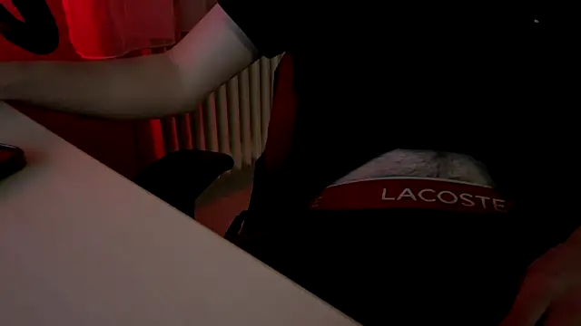 cockboy2004 online show from December 24, 11:11 pm