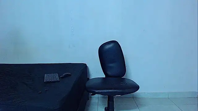 mikecoper 23 online show from April 21, 1:08 am