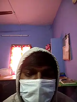 Snapshot of Tamilandteluguboy14 chatting on February 28, 6:10 am Tamilandteluguboy14 online show from February 28, 6:10 am
