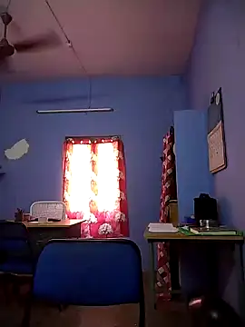 Snapshot of Tamilandteluguboy14 chatting on February 5, 10:08 am Tamilandteluguboy14 online show from February 5, 10:08 am