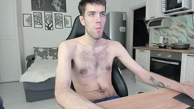 White Dylan online show from May 18, 8:57 pm