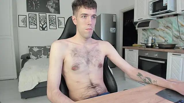 White Dylan online show from June 15, 9:18 pm