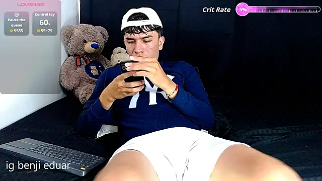 benji hoter online show from April 27, 5:41 pm