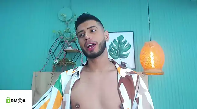 Snapshot of Colby_brown03 chatting on December 13, 6:16 pm Colby brown03 online show from December 13, 6:16 pm