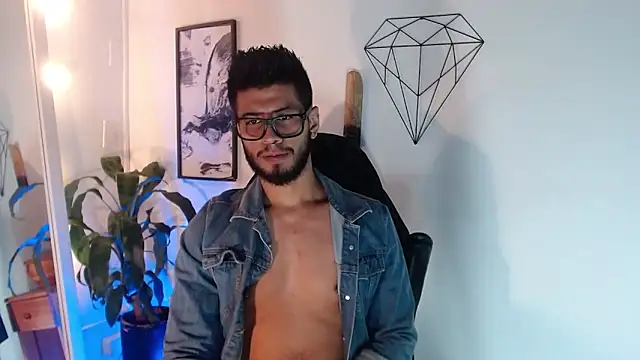 Colby brown03 online show from April 5, 3:47 am