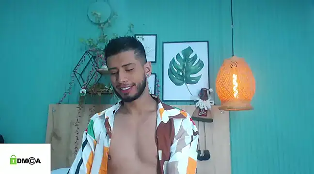 Snapshot of Colby_brown03 chatting on December 17, 6:31 pm Colby brown03 online show from December 17, 6:31 pm