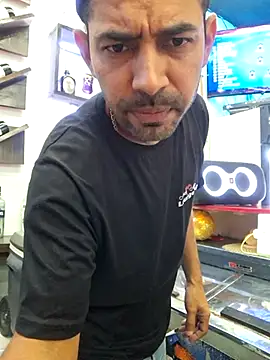 Alsaud1106 online show from March 5, 8:01 pm