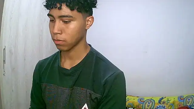 Snapshot of sexy_diamante_ chatting on November 1, 6:01 pm sexy diamante online show from November 1, 6:01 pm