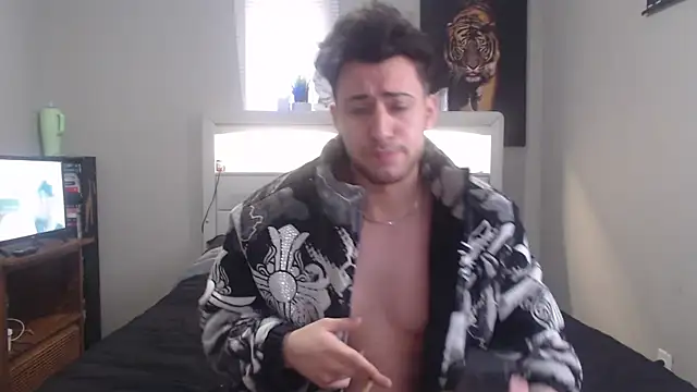 Mhmoodyi online show from April 6, 6:42 pm