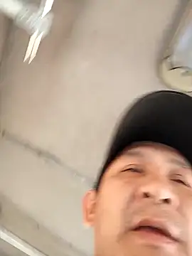 ardiente47 online show from February 1, 3:11 pm