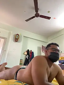 chocolateboy003 online show from January 13, 5:44 am