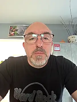 Crosss-23cm online show from April 17, 7:22 am