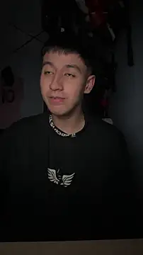 Stiven 017 online show from April 8, 1:39 am