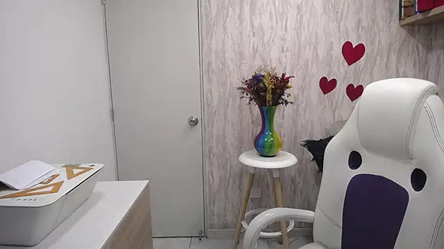 MrWilliseo online show from March 4, 7:21 pm