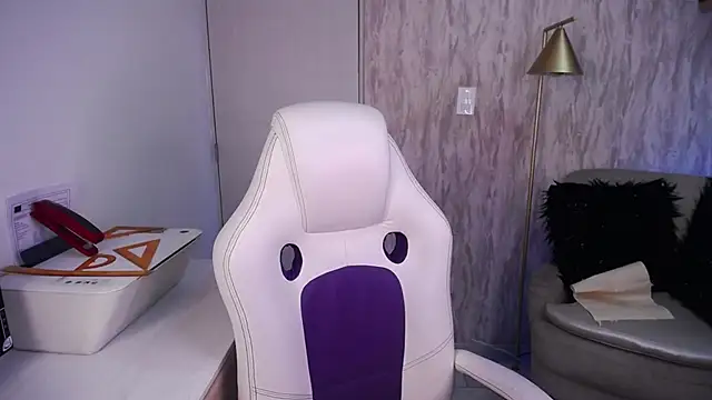 MrWilliseo online show from March 19, 8:12 pm