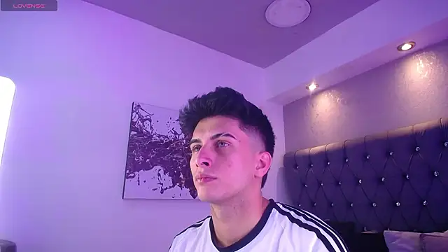 MrWilliseo online show from March 7, 7:44 pm