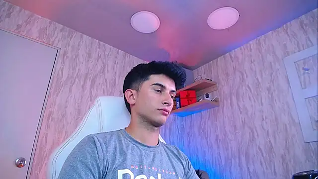 MrWilliseo online show from March 16, 5:44 am