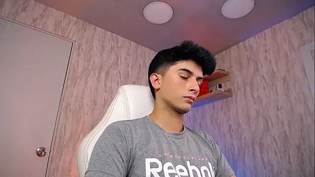 MrWilliseo online show from March 15, 8:04 pm