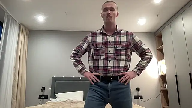 cute mark online show from December 22, 1:41 pm