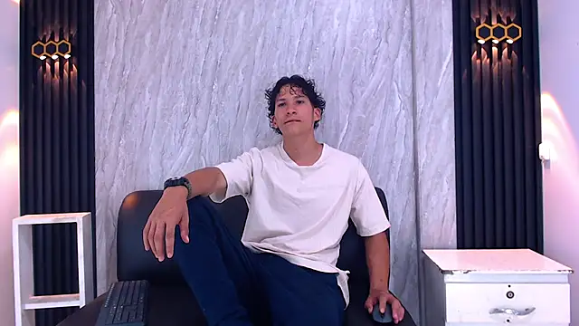 JustinSoler online show from September 30, 10:02 pm
