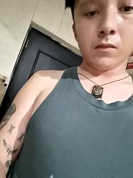 tripexnte online show from April 10, 1:12 am