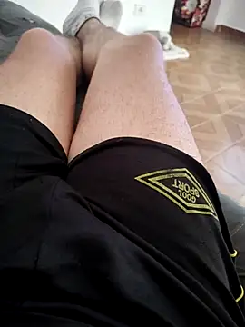 Snapshot of gatmoreno1 chatting on September 28, 6:06 pm gatmoreno1 online show from September 28, 6:06 pm