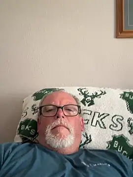 wildrocket02 online show from June 16, 3:36 pm