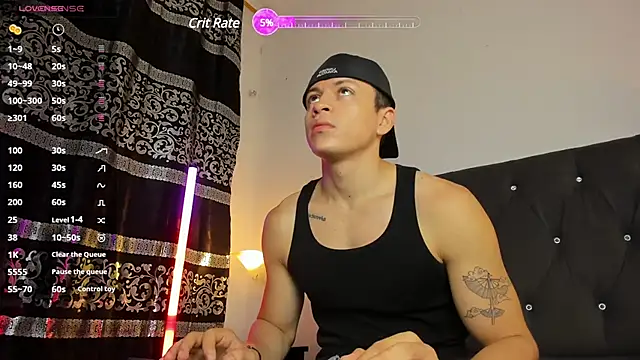 Snapshot of Angel_Cuervo chatting on March 1, 12:34 pm Angel Cuervo online show from March 1, 12:34 pm