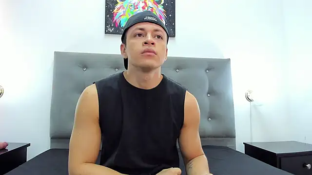 Snapshot of Angel_Cuervo chatting on December 8, 1:03 pm Angel Cuervo online show from December 8, 1:03 pm