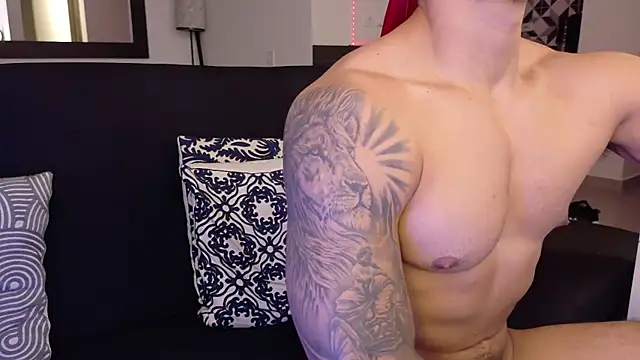 Snapshot of tony_muscle chatting on September 23, 11:59 pm tony muscle online show from September 23, 11:59 pm