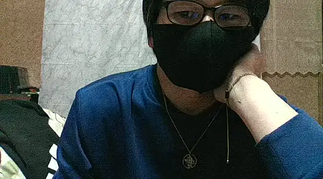 Snapshot of zzzzzabczzzzz chatting on December 12, 9:30 am zzzzzabczzzzz online show from December 12, 9:30 am