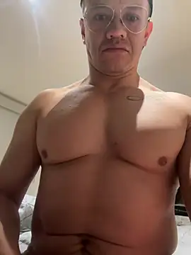 BryanWilliam online show from January 9, 4:40 am