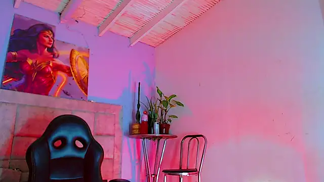 Snapshot of HannibalLester chatting on October 20, 5:11 am HannibalLester online show from October 20, 5:11 am