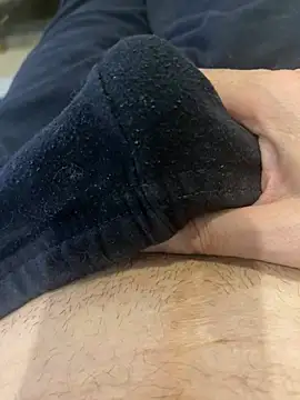 gentleman knight007 online show from December 14, 3:36 pm