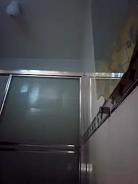 Snapshot of jose5320_20 chatting on October 22, 4:10 pm jose5320 20 online show from October 22, 4:10 pm