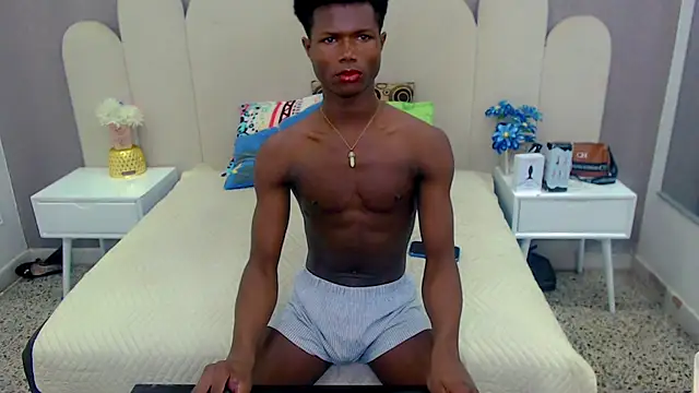 Snapshot of joel_blackcock chatting on February 17, 3:09 pm joel blackcock online show from February 17, 3:09 pm