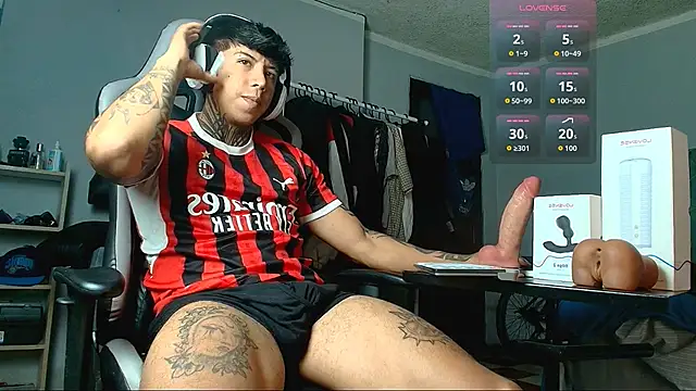 Snapshot of Nickhot0609 chatting on September 24, 2:22 am Nickhot0609 online show from September 24, 2:22 am