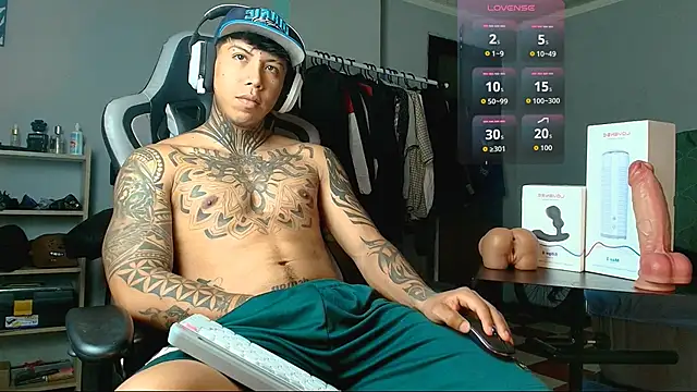Snapshot of Nickhot0609 chatting on September 25, 12:15 pm Nickhot0609 online show from September 25, 12:15 pm